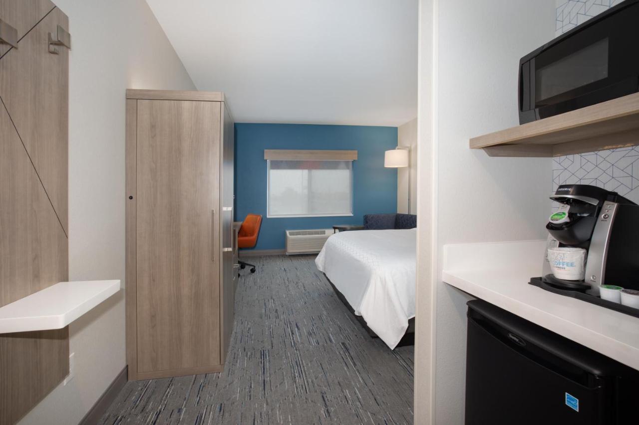 Holiday Inn Express Hotel & Suites Idaho Falls By Ihg Екстериор снимка