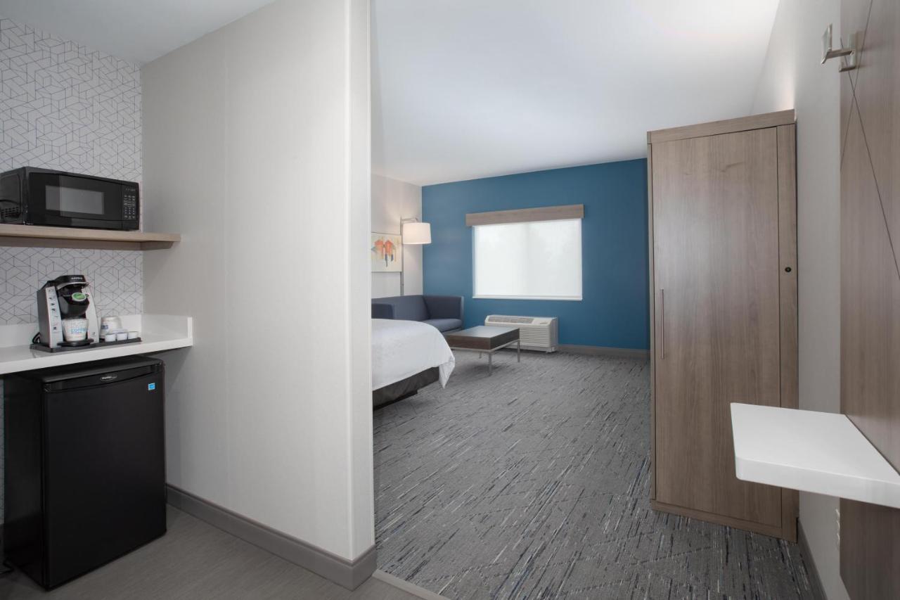 Holiday Inn Express Hotel & Suites Idaho Falls By Ihg Екстериор снимка