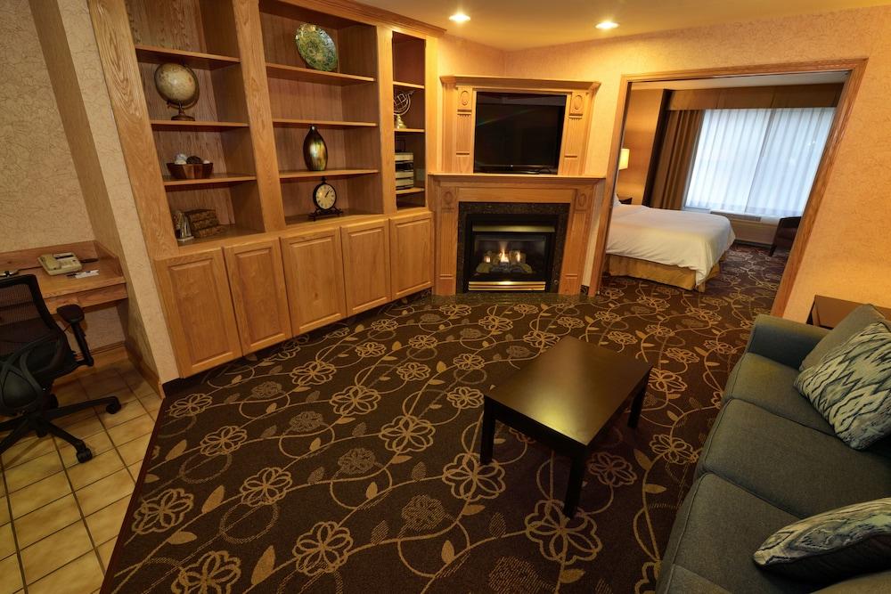 Holiday Inn Express Hotel & Suites Idaho Falls By Ihg Екстериор снимка
