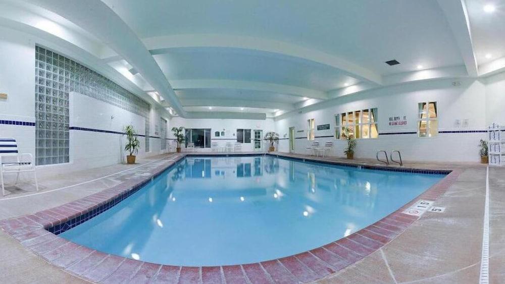 Holiday Inn Express Hotel & Suites Idaho Falls By Ihg Екстериор снимка