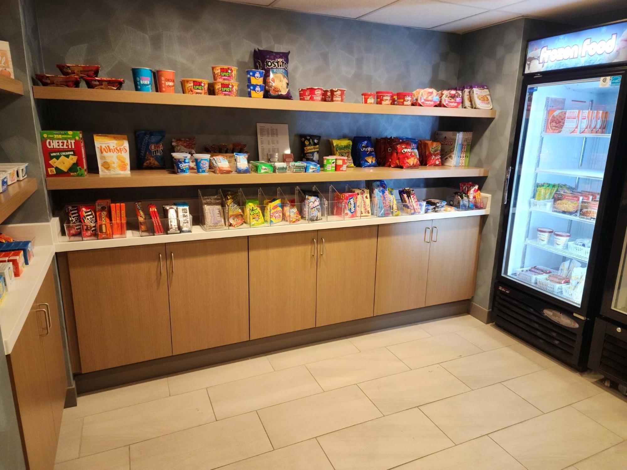 Holiday Inn Express Hotel & Suites Idaho Falls By Ihg Екстериор снимка