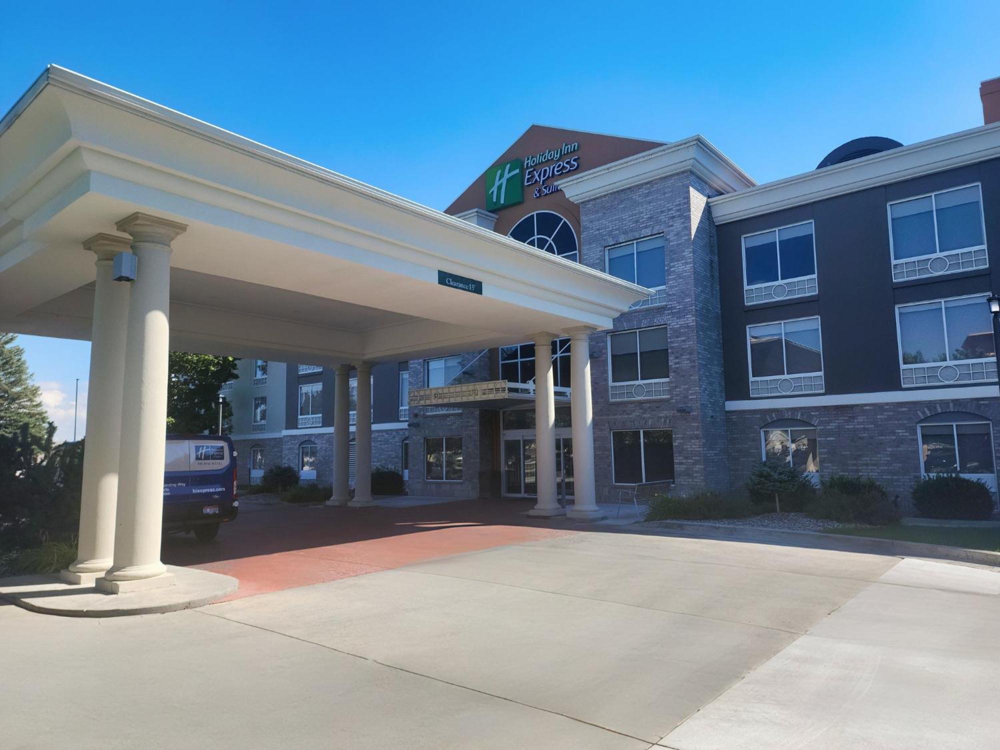 Holiday Inn Express Hotel & Suites Idaho Falls By Ihg Екстериор снимка