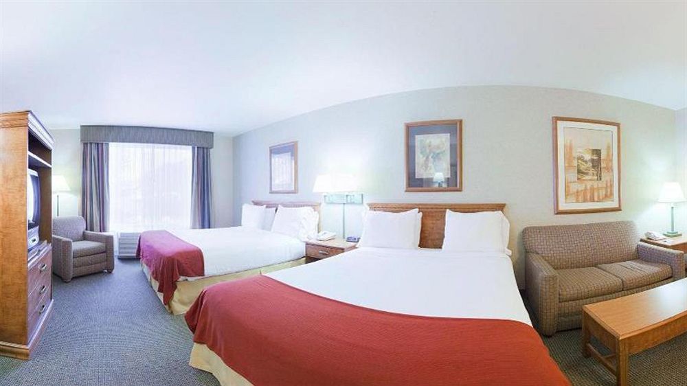 Holiday Inn Express Hotel & Suites Idaho Falls By Ihg Екстериор снимка