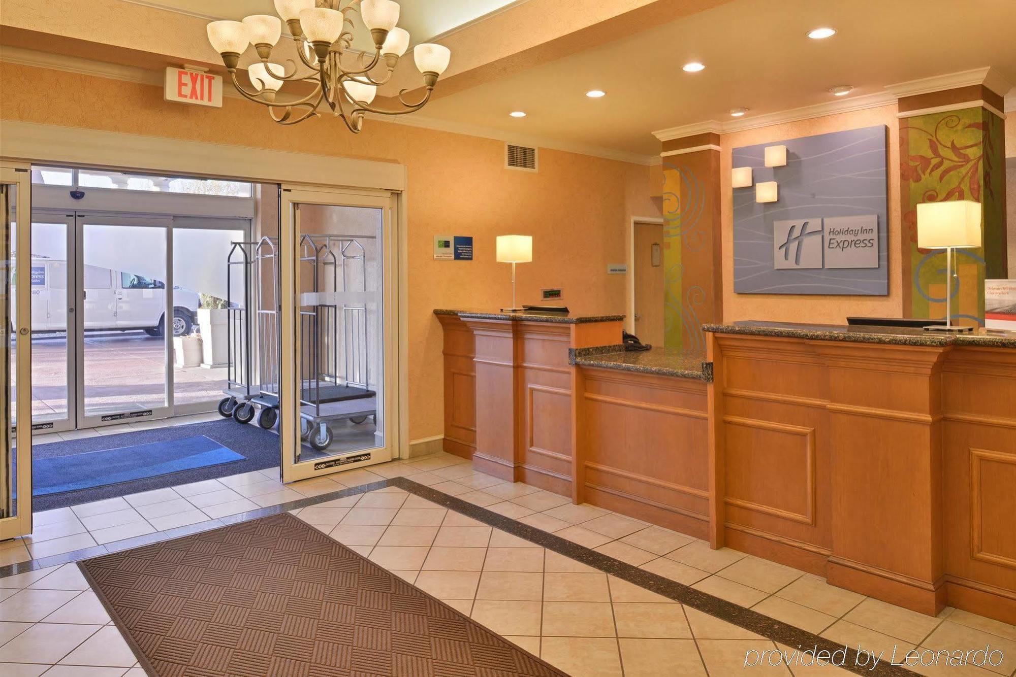 Holiday Inn Express Hotel & Suites Idaho Falls By Ihg Екстериор снимка